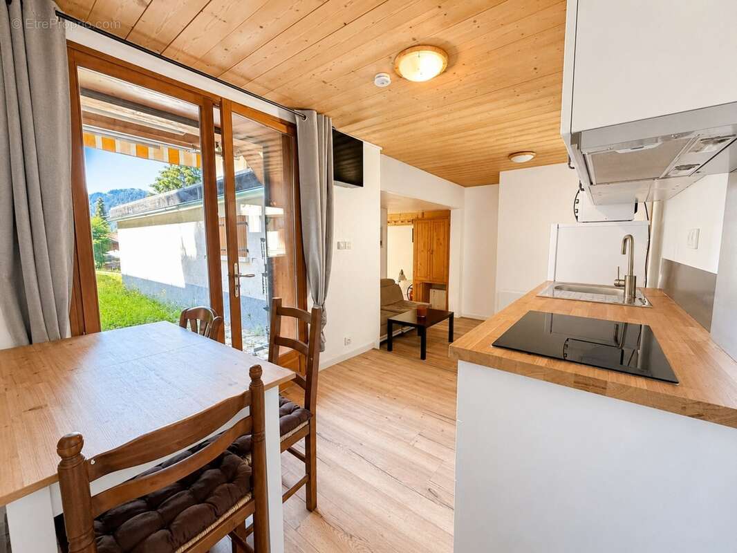 Appartement en rez de jardin à vendre 3 pièces de 43,53 m2 - SAINT JEAN DE SIXT (74) - photo 2