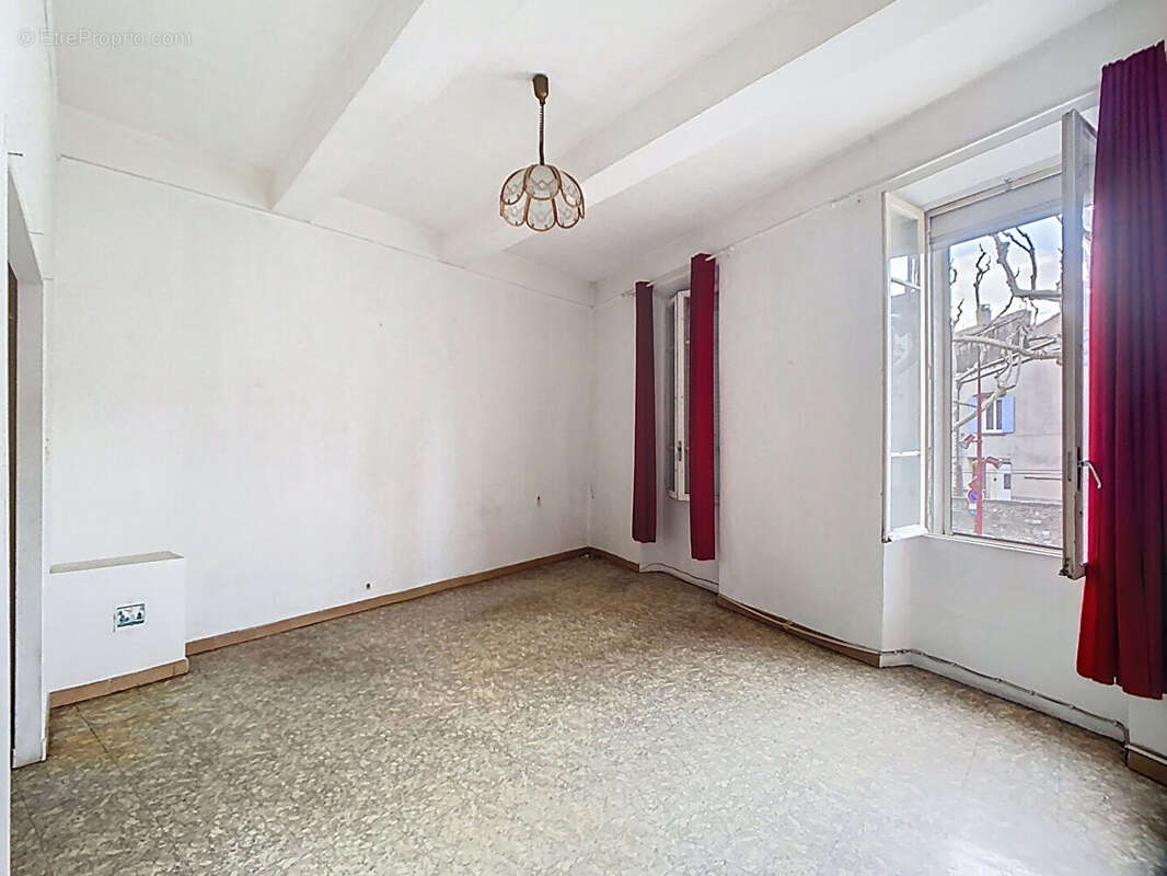 Immeuble en centre ville d'Aubignan - photo 7