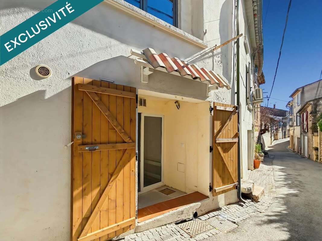 Photo 2 - Appartement à LE LUC