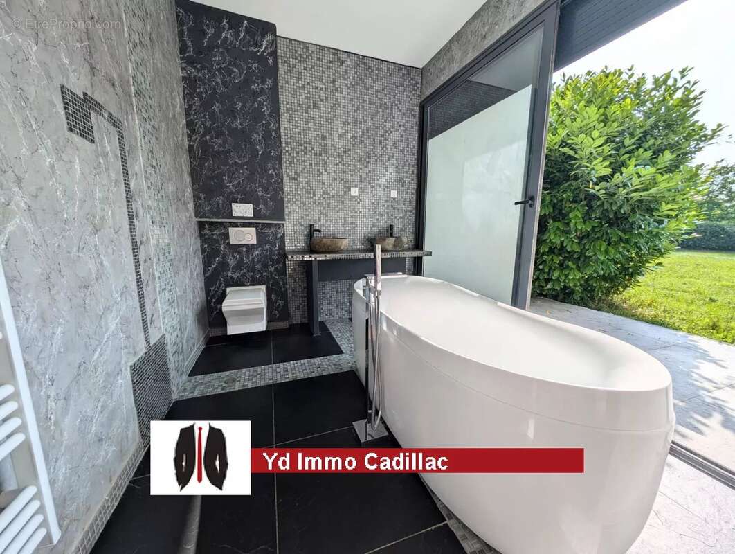 Maison à SAINT-PIERRE-DE-BAT