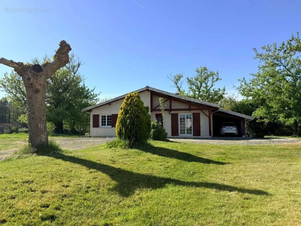 Saint-savin maison 2 chambres - photo 9