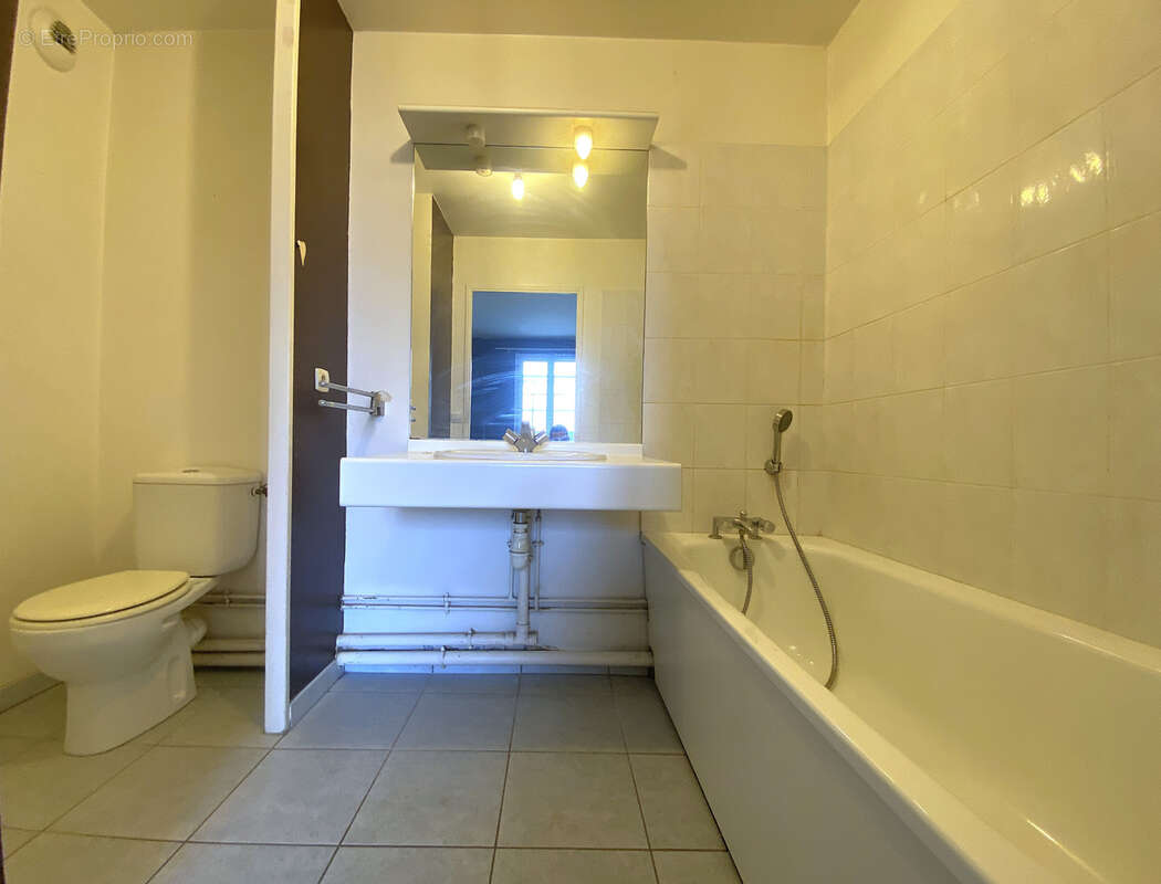 Appartement à MAGNY-LE-HONGRE