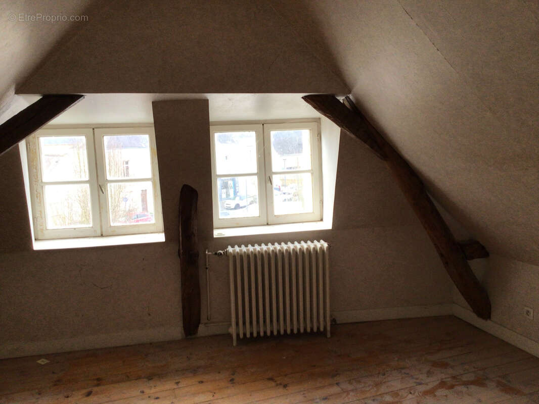 Veigné : immeuble à revenus avec trois logements à acheter - photo 9