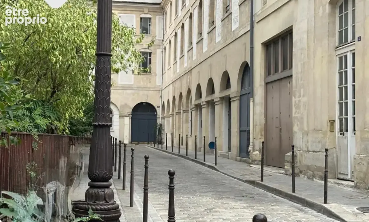 Appartement à PARIS-11E