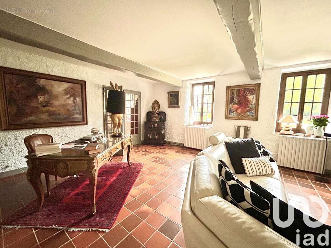 Photo 5 - Maison à MONTBARROIS