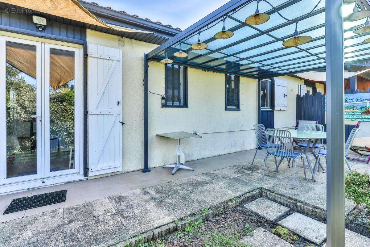 Maison à GUJAN-MESTRAS