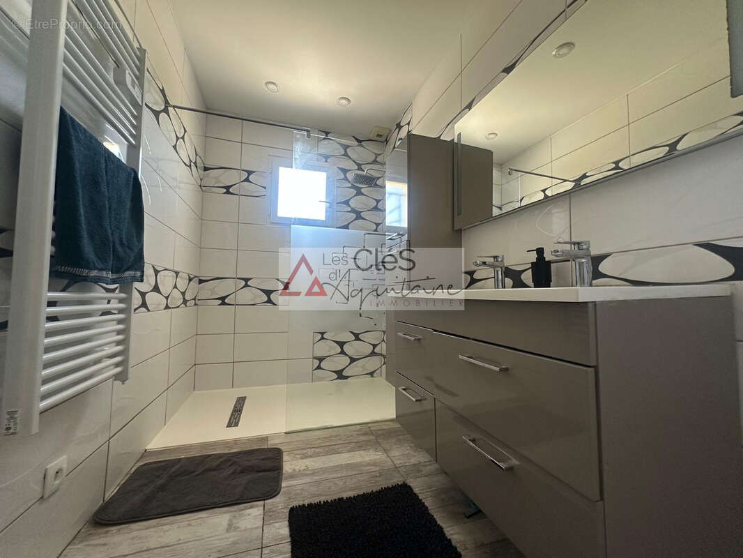 Contemporaine 4 chambres un studio Podensac - photo 8