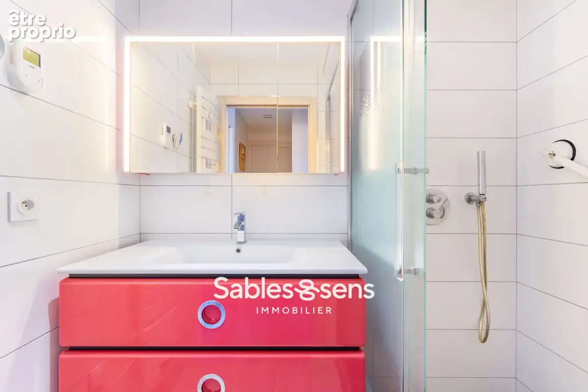 Appartement T3 face à l'océan sur le remblai des Sables d'Olonne - photo 10