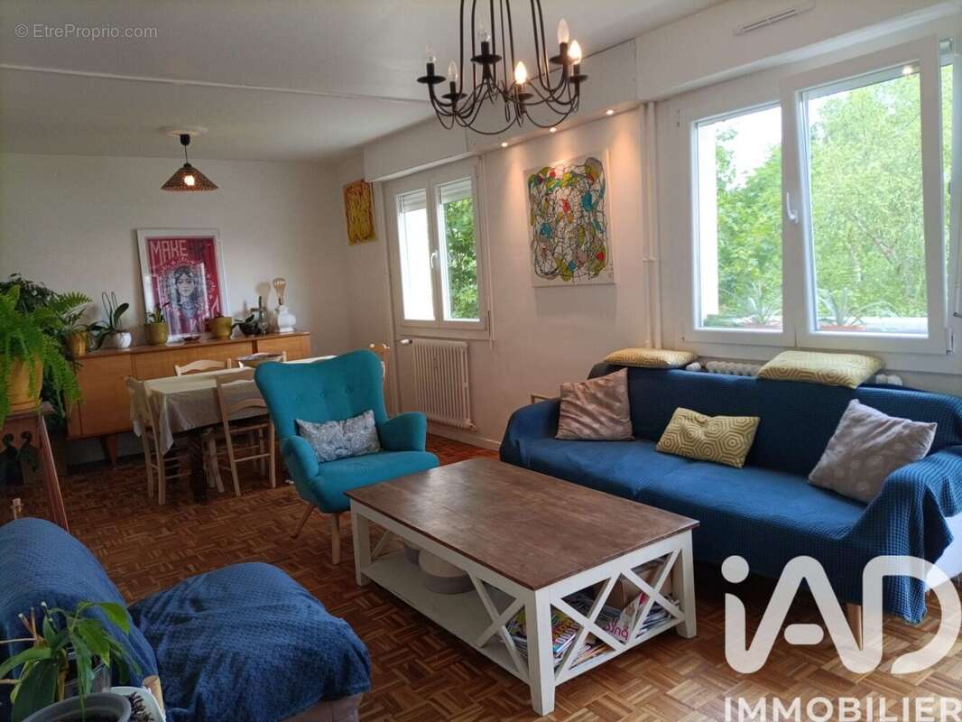 Photo 2 - Appartement à MONDEVILLE