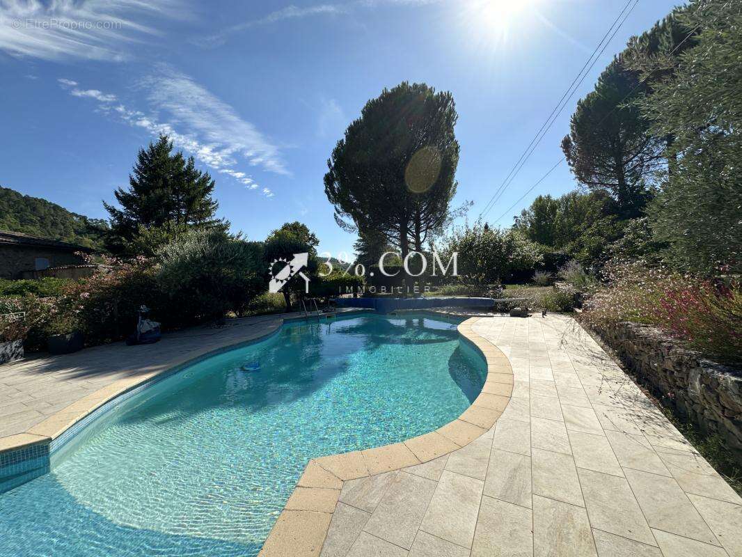 Maison à SAINT-SEBASTIEN-D&#039;AIGREFEUILLE