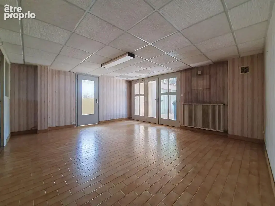 Maison - 2 Chambres - Sur 2 niveaux - Double garage - Jardin - Au calme - En bout d'impasse - photo 17
