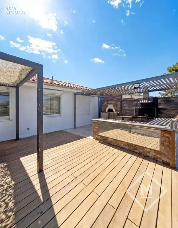 vente maison plain pied avec piscine cuisine d'été garage Allauch DPE C - photo 7