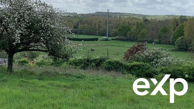 Terrain à CIVRAY-DE-TOURAINE