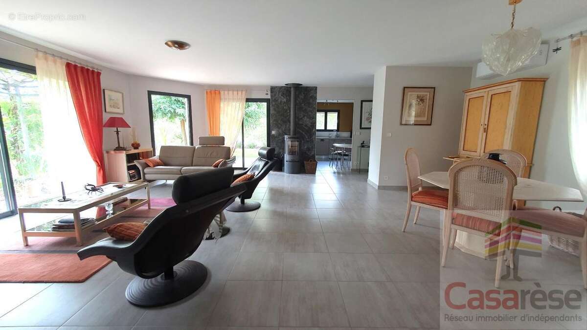 Maison à ESCLAUZELS