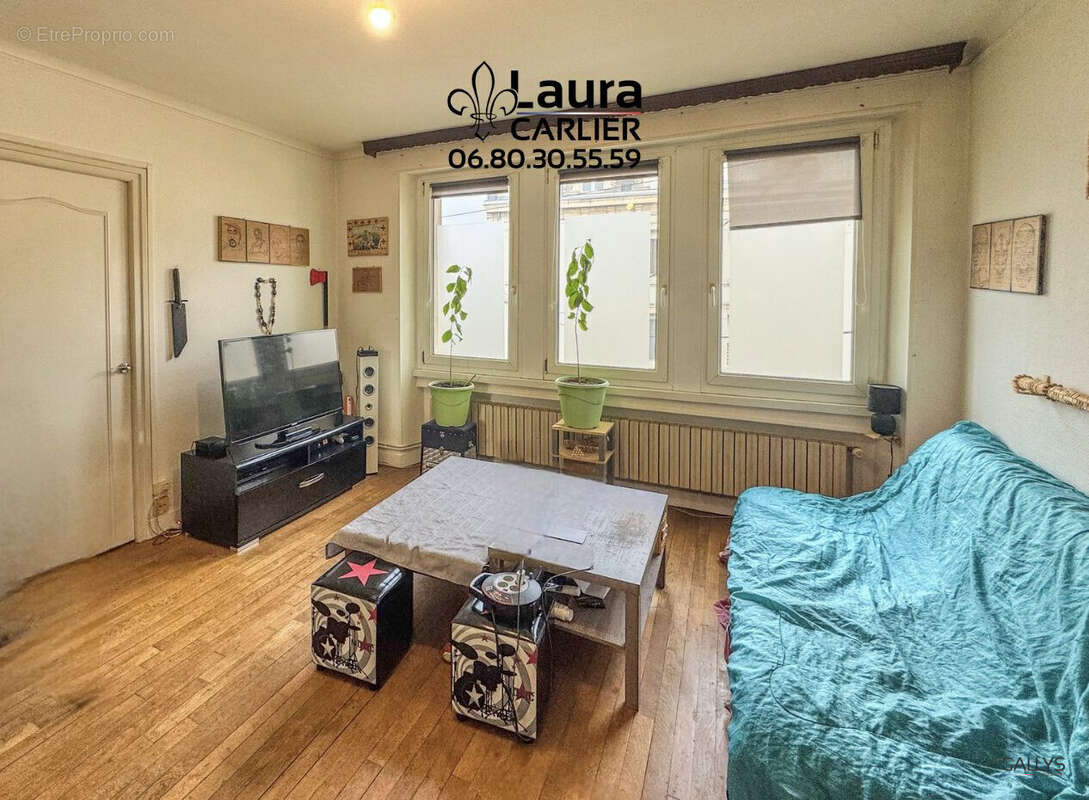 Appartement à AUBOUE