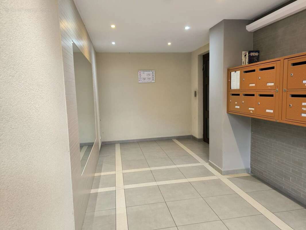 Appartement à FREJUS