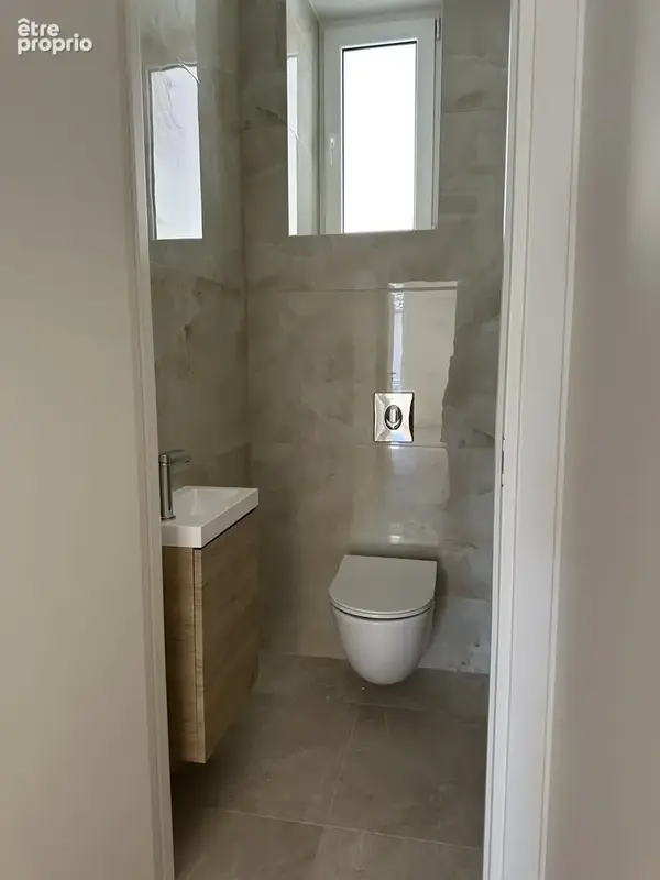 Magnifique appartement rénové avec terrasse et grenier - photo 10