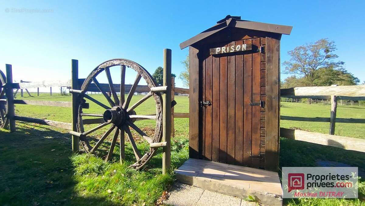 Maison à CHATEAU-RENAULT