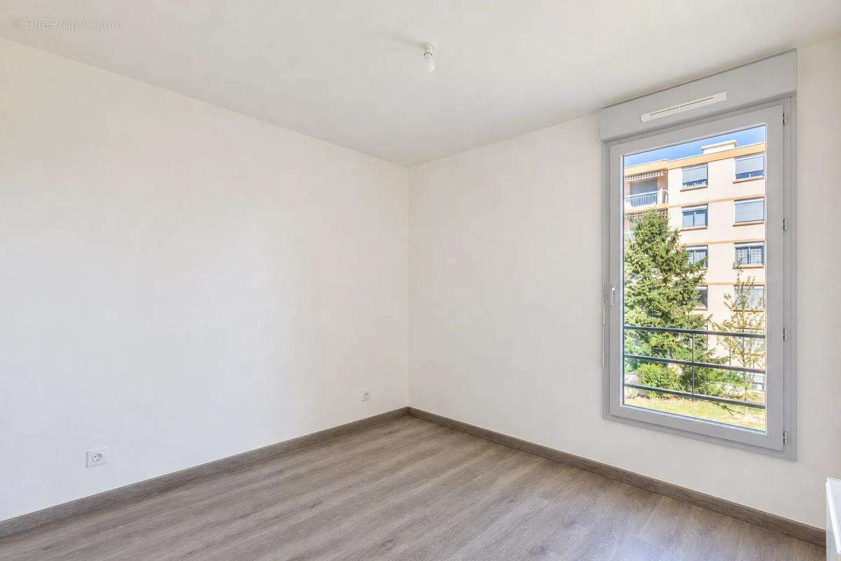 Appartement à VENISSIEUX