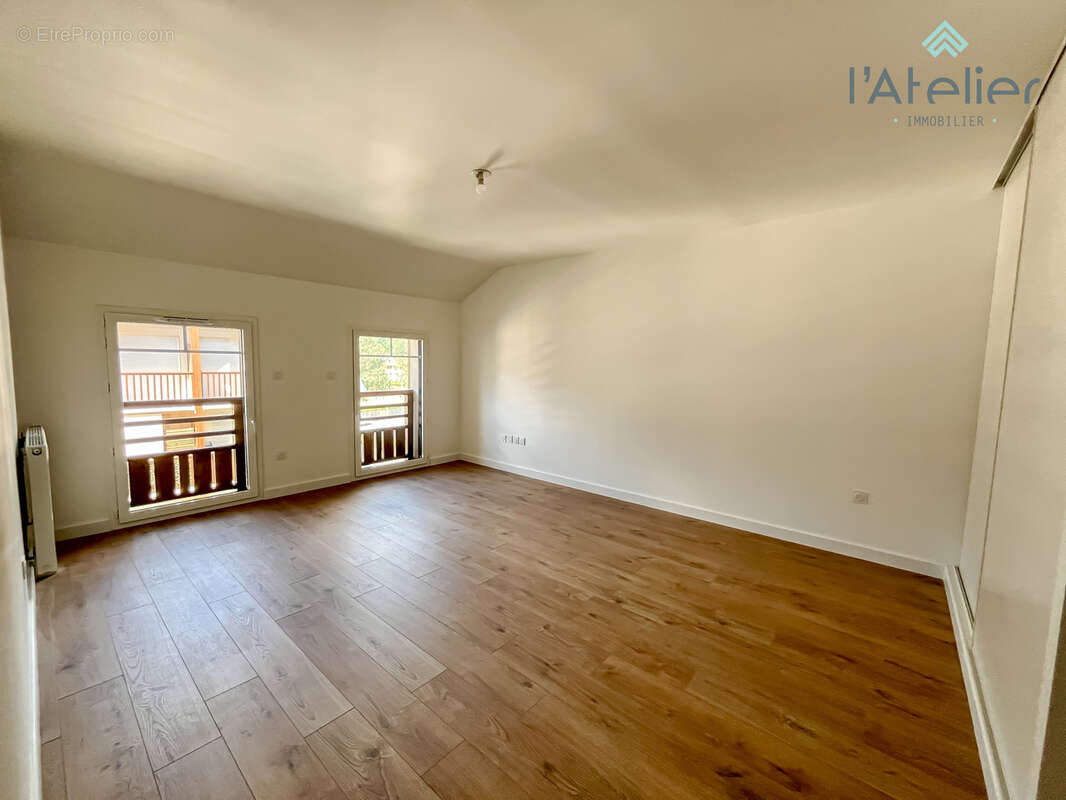 Duplex - 94,46 m2 - 4 pièces - photo 12