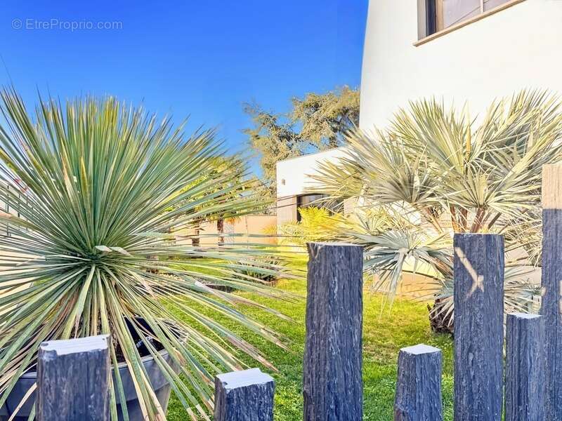 Maison à LES PONTS-DE-CE