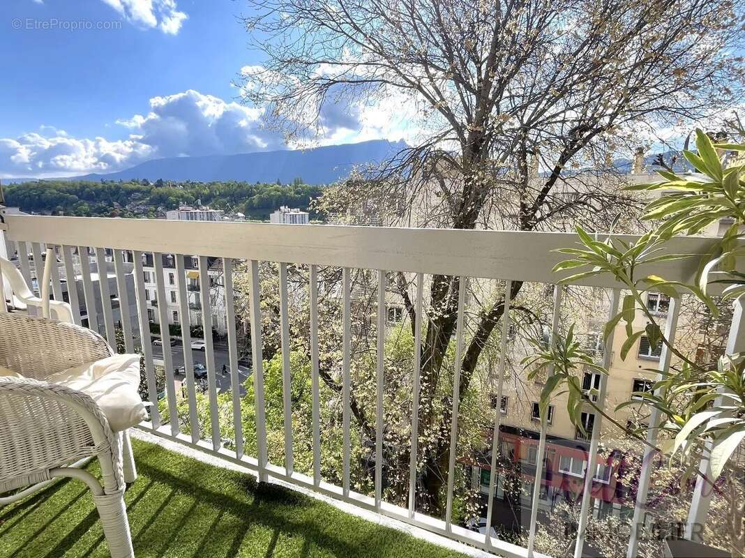 Appartement à AIX-LES-BAINS