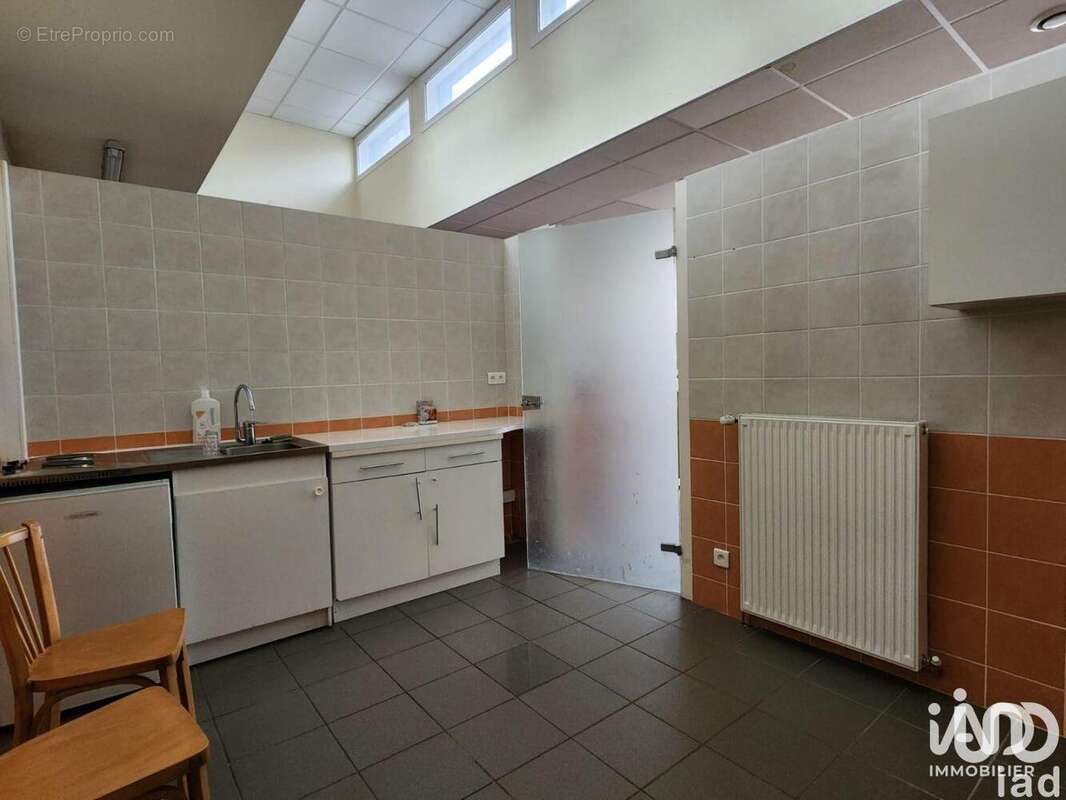 Photo 7 - Commerce à DUNIERES