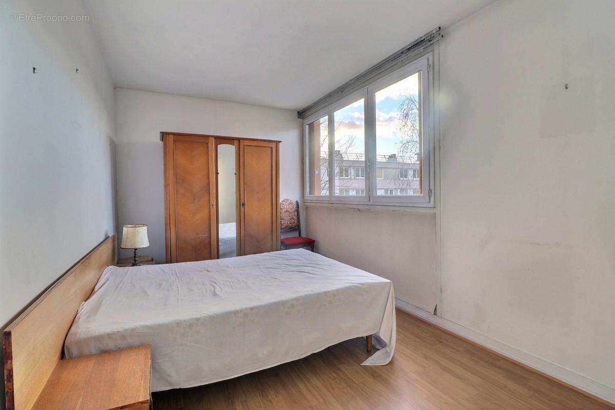 Appartement à JOUY-EN-JOSAS