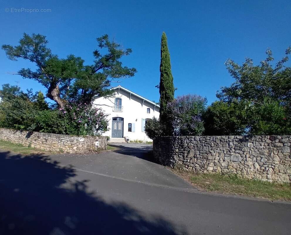 Maison bourgeoise 12 mn sud de dax - photo 2