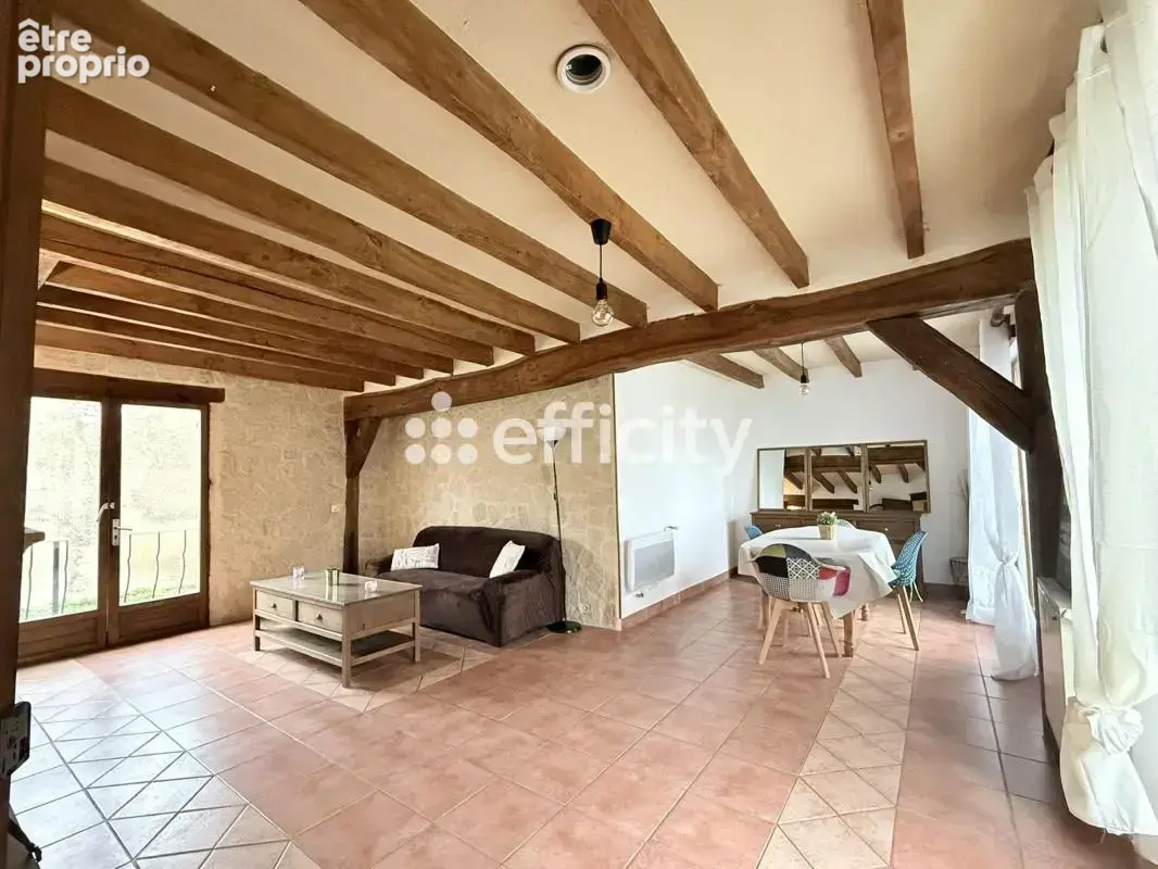 Maison 6 pièces 130 m² à vendre à Villeperdue (37260) - photo 1