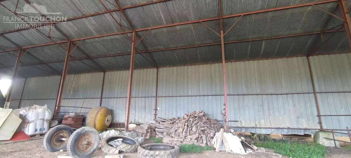 Maison à PERS-EN-GATINAIS