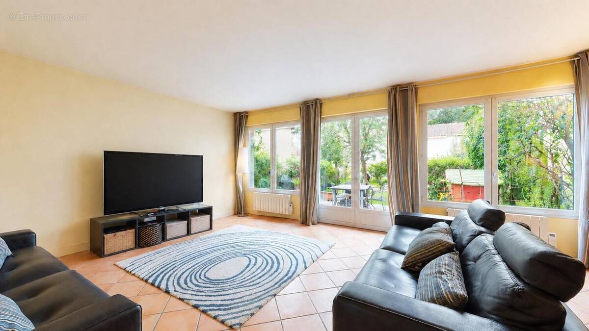 Photo 1 - Maison à LA BREDE