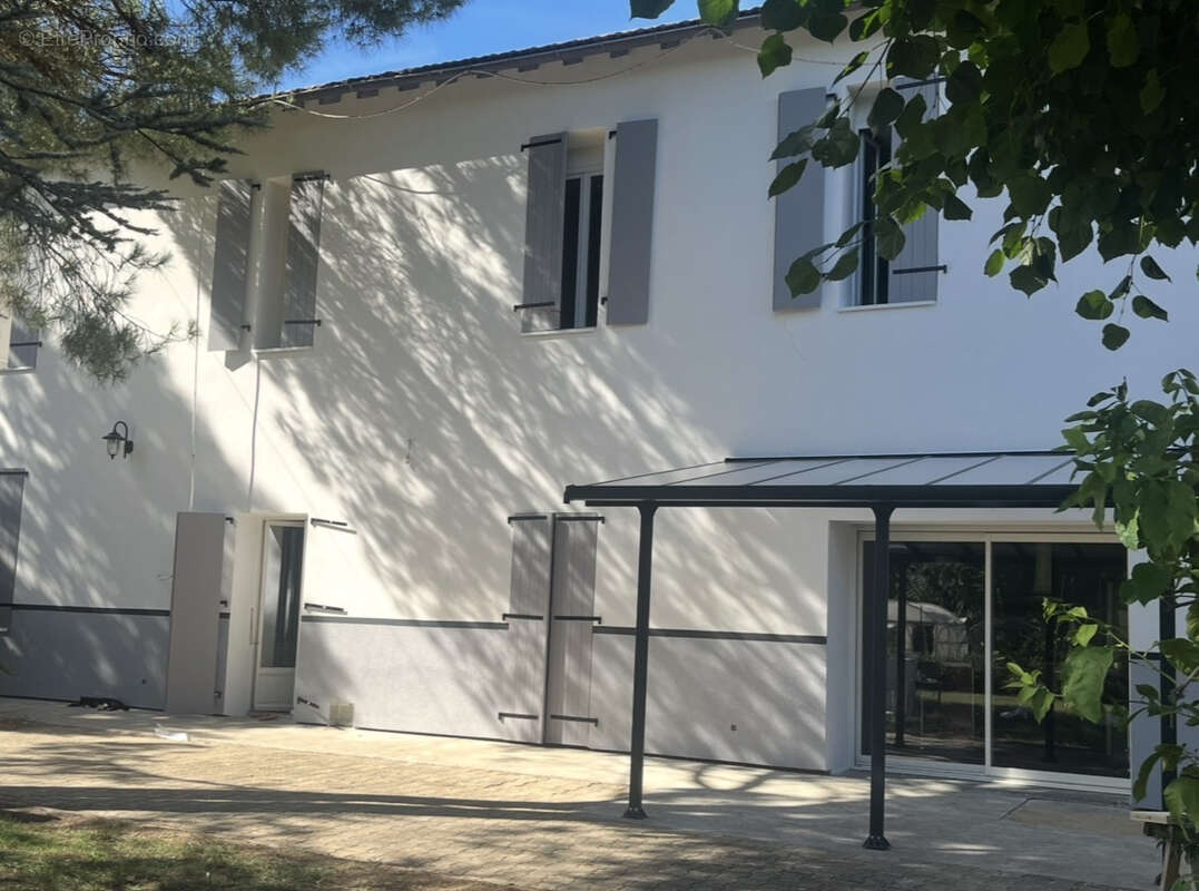 Maison à ROMANS-SUR-ISERE