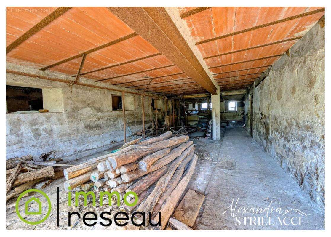 Maison 156 m² à Thicourt  - photo 15