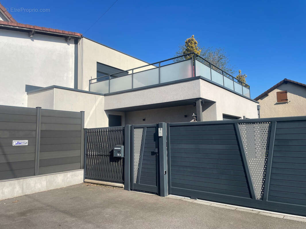 Maison à SAINT-ETIENNE-LES-REMIREMONT