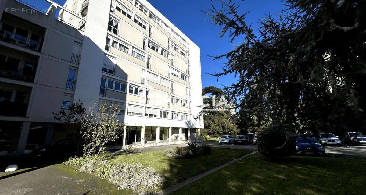 Appartement à LE BOUSCAT