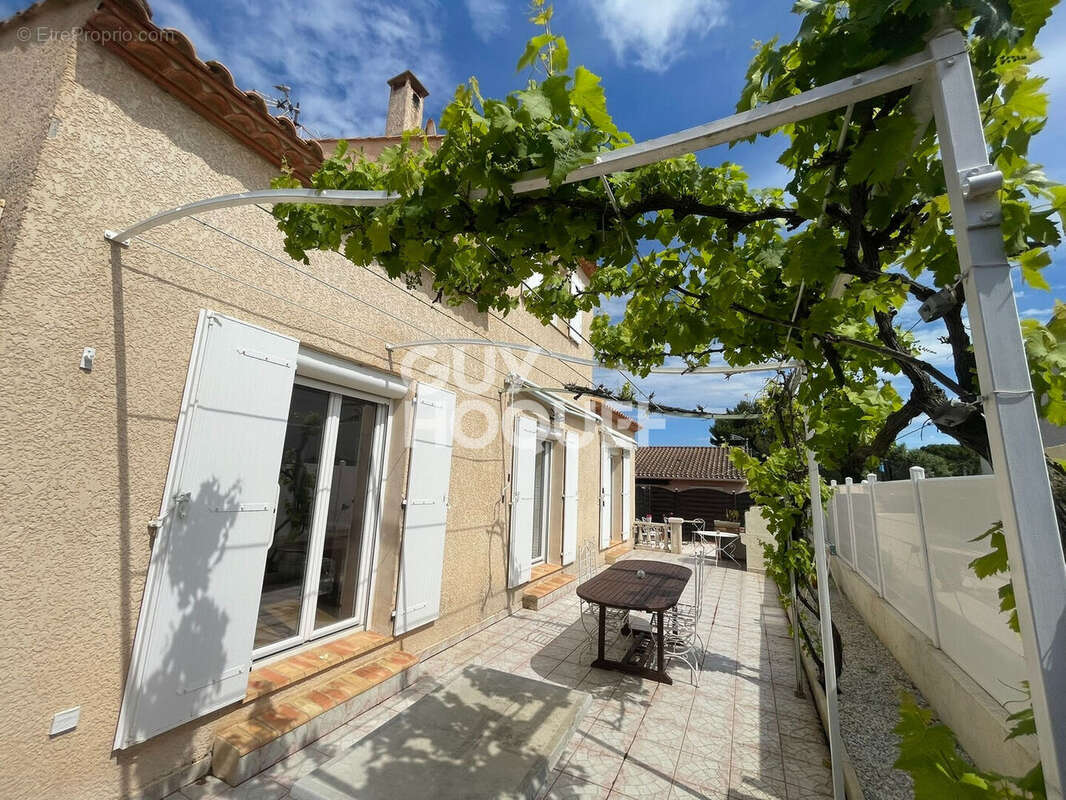 Maison à MEZE