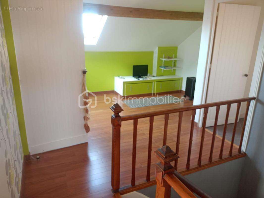 Maison de caractère R+1 de 166m² - photo 16