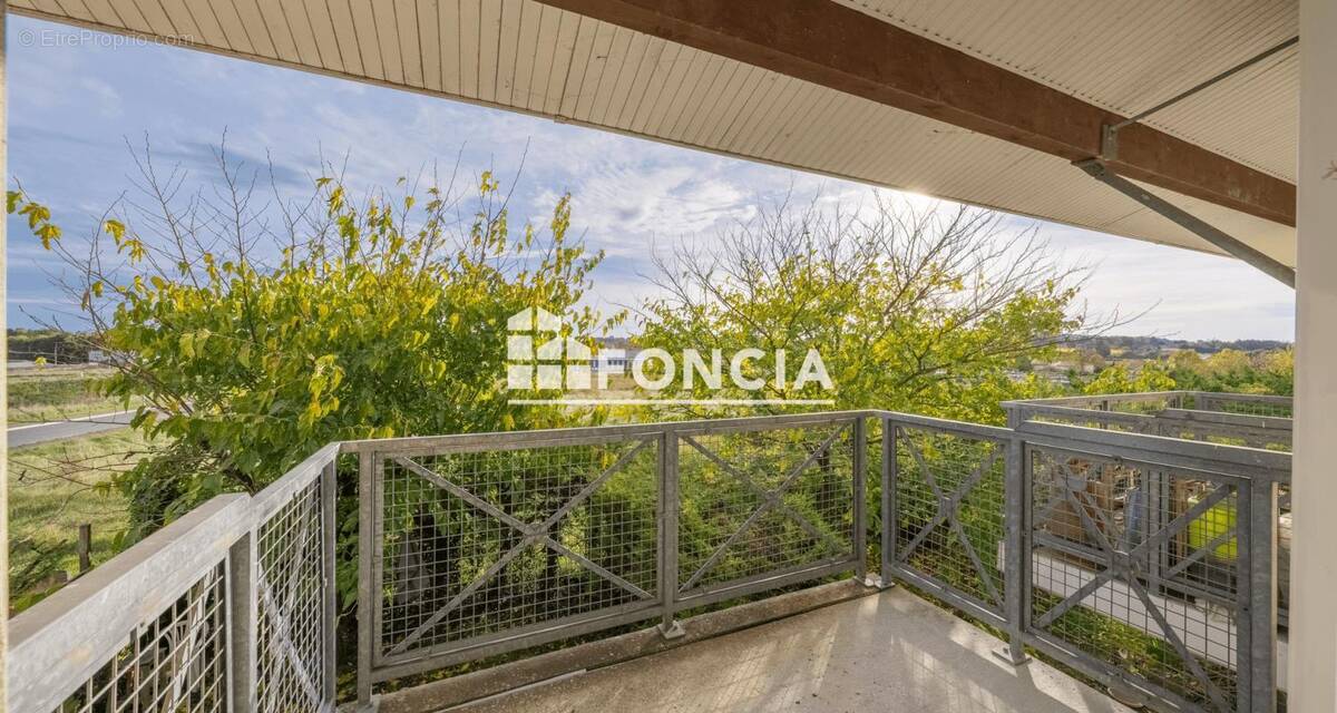 Appartement à BLAYE