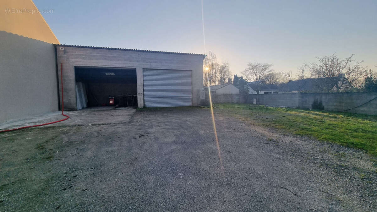 Terrain à VIGNEUX-DE-BRETAGNE