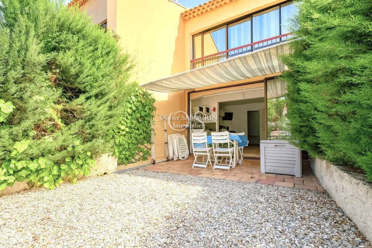 Appartement à FREJUS