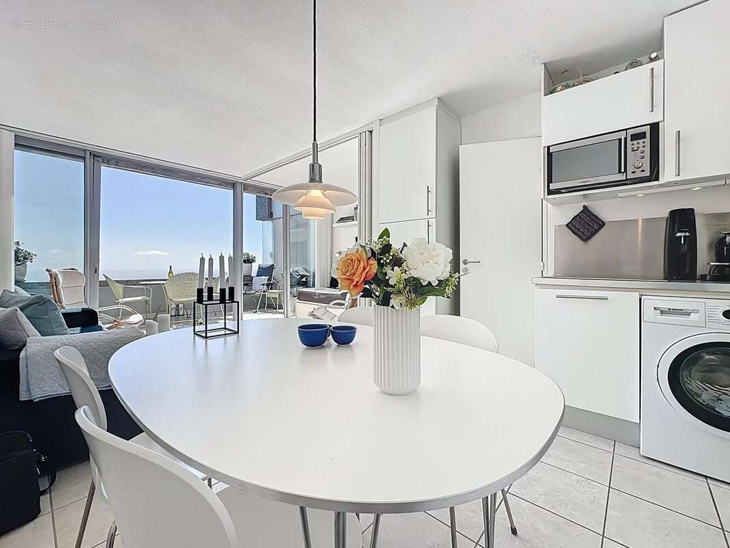 Cap d’Ail : Appartement exposé sud, avec vue mer imprenable. - photo 5
