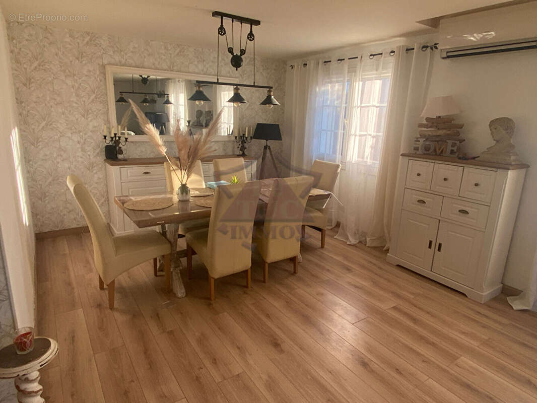 Maison à SAINT-PRIVAT-DES-VIEUX