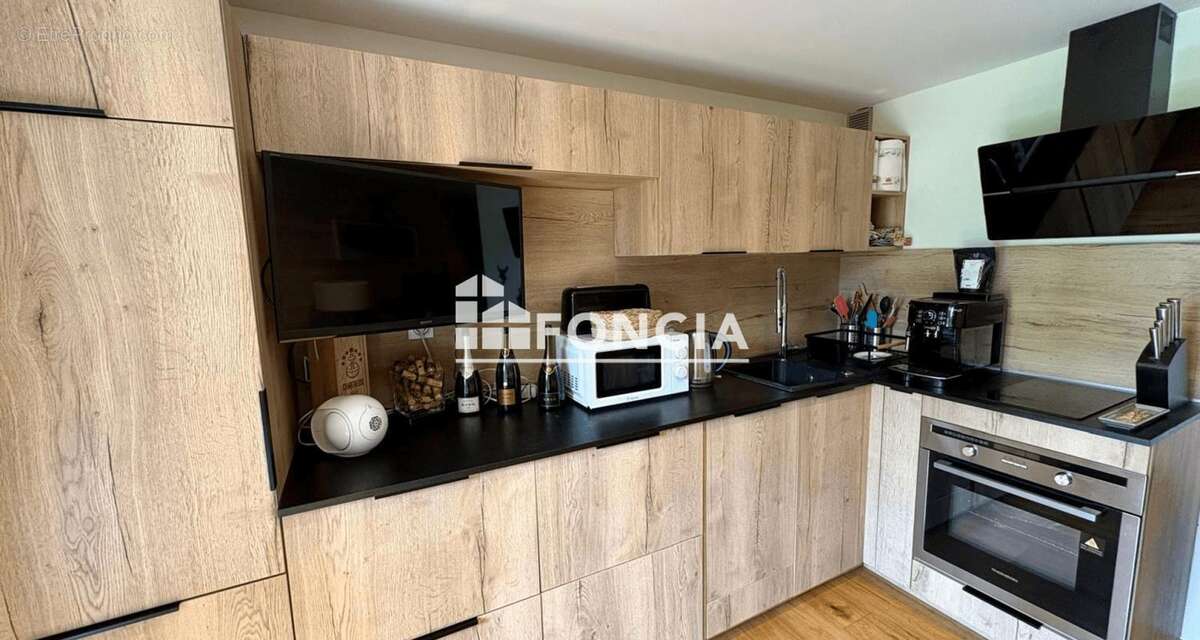 Appartement à DEMI-QUARTIER