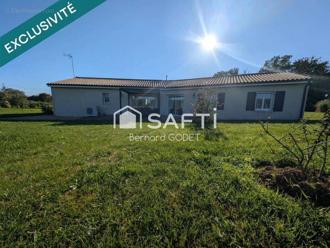 Photo 1 - Maison à NANTEUIL-EN-VALLEE