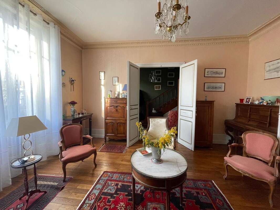 Maison 5 pièces 160 m² à vendre à Bourges (18000) - photo 47