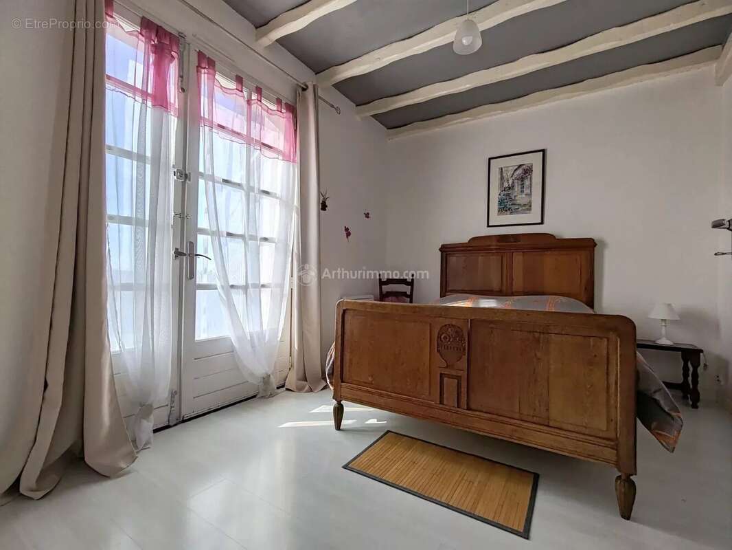 Maison à CADALEN