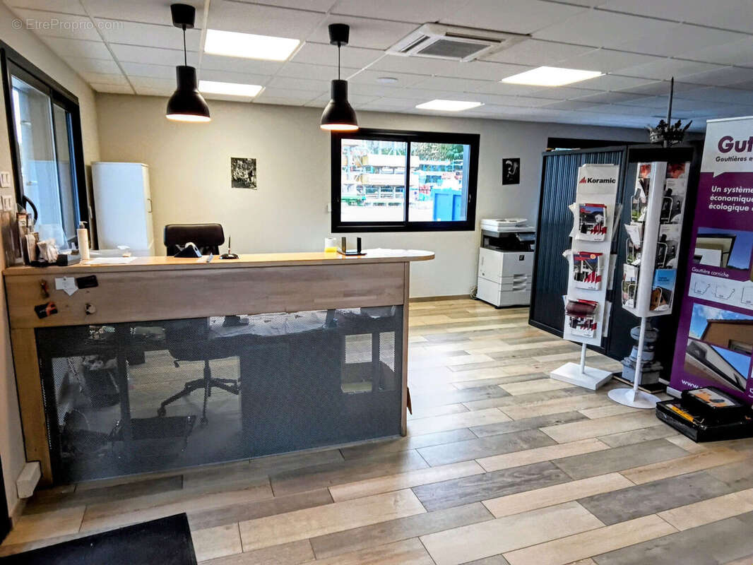Photo 8 - Commerce à GUEUGNON