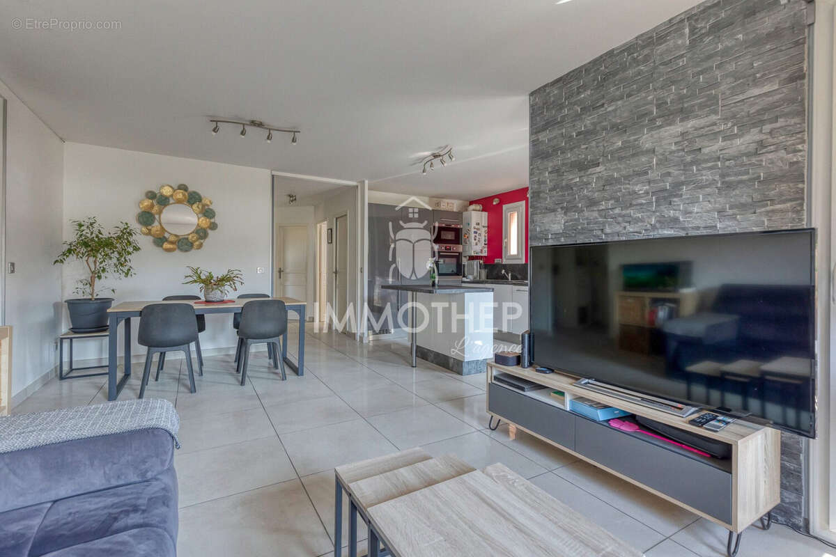 Appartement 79 m² à Eybens  - photo 8