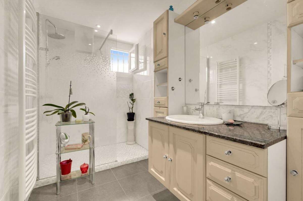 Maison à SAINT-ORENS-DE-GAMEVILLE